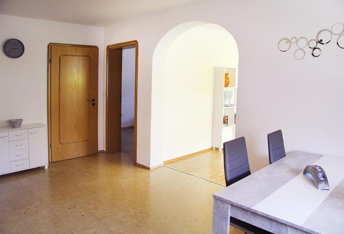 Schoene Helle Ferienwohnung In Waldnaehe Berching Extérieur photo