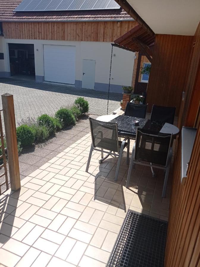 Schoene Helle Ferienwohnung In Waldnaehe Berching Extérieur photo