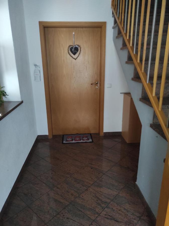 Schoene Helle Ferienwohnung In Waldnaehe Berching Extérieur photo